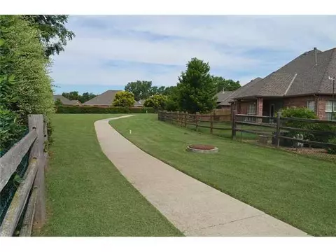 4137 Pine Hill Rd, Norman, OK 73072 photo 18