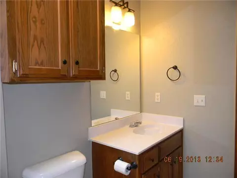 1300 SW 22, Moore, OK 73170 photo 9