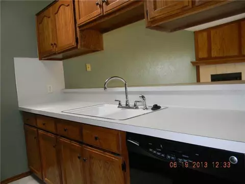 1300 SW 22, Moore, OK 73170 photo 4