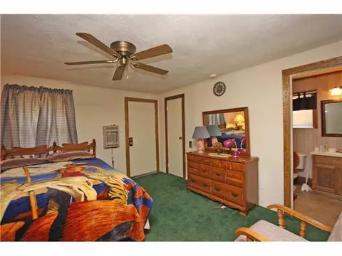 21380 Eighth St, Hinton, OK 73047 photo 11