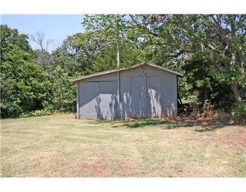 21380 Eighth St, Hinton, OK 73047 photo 16