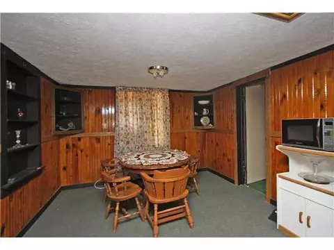 21380 Eighth St, Hinton, OK 73047 photo 8