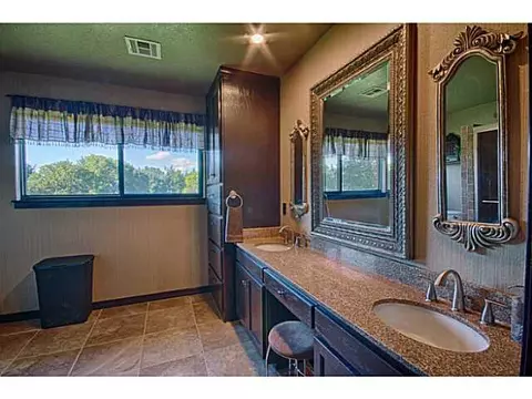 5550 E Jed Dr, Guthrie, OK 73044 photo 15
