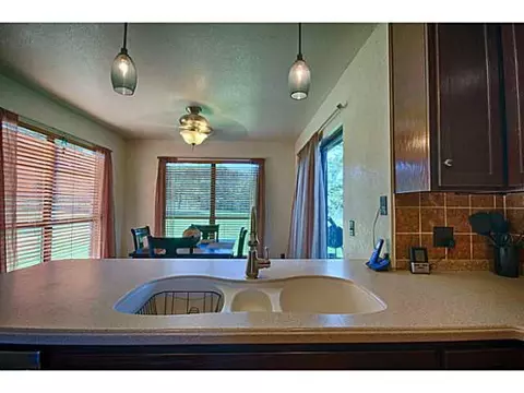 5550 E Jed Dr, Guthrie, OK 73044 photo 8