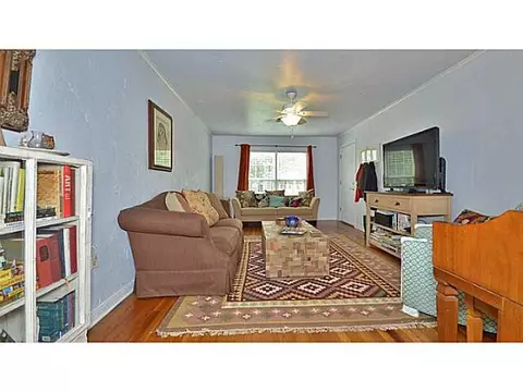 308 E 3rd St, Edmond, OK 73034 photo 3