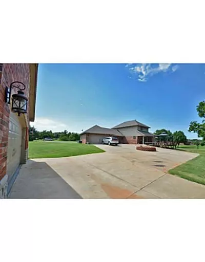 502 E Cedar Dr, Tuttle, OK 73089 photo 18