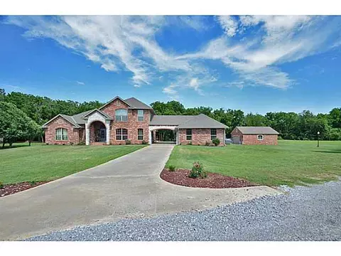 502 E Cedar Dr, Tuttle, OK 73089 photo 1
