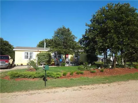 16401 C St, Moore, OK 73165 photo 1
