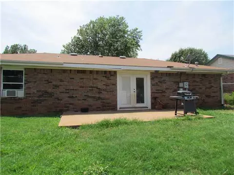 222 E Orbit Dr, Guthrie, OK 73044 photo 13