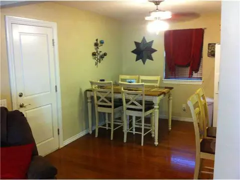 102 SW 4th St, Tuttle, OK 73089 photo 3