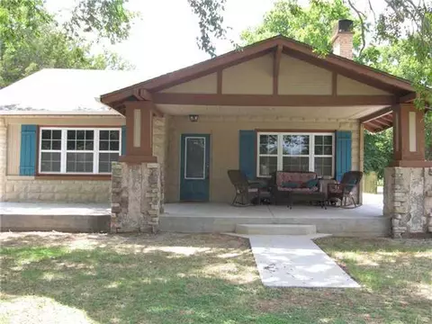 301 SW 3rd St, Tuttle, OK 73089 photo 1