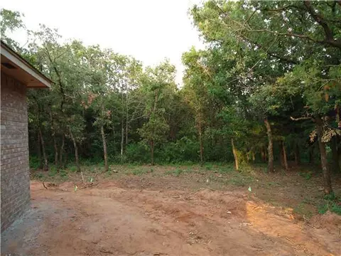 9130 Midwest Blvd, Guthrie, OK 73044 photo 2