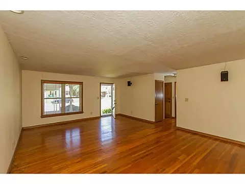 202 E Haddock St, Norman, OK 73069 photo 13