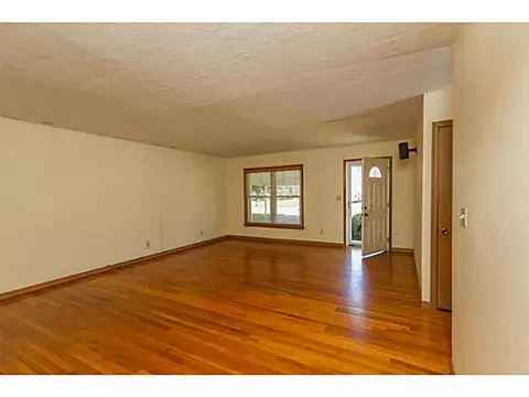 202 E Haddock St, Norman, OK 73069 photo 14