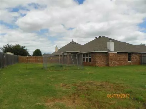 Undisclosed, Moore, OK 73160 photo 6