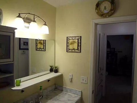 709 Highlander Dr, Moore, OK 73160 photo 13