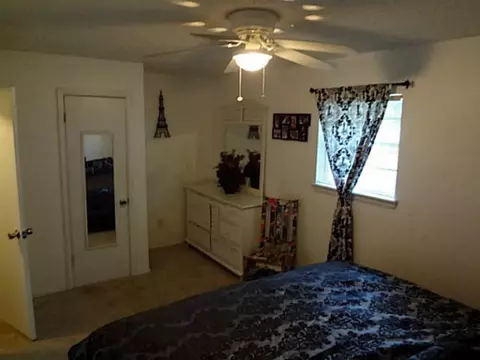 709 Highlander Dr, Moore, OK 73160 photo 9
