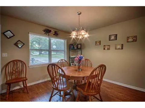 2353 Blue Creek Dr, Norman, OK 73026 photo 11
