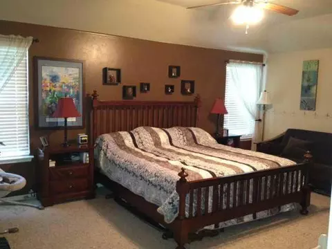 804 Bryan Dr, Moore, OK 73160 photo 11