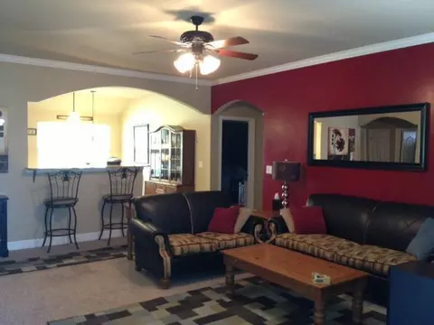804 Bryan Dr, Moore, OK 73160 photo 3
