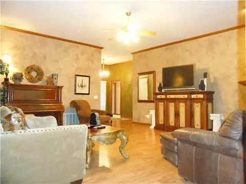 17521 Cranbrook Rd, Edmond, OK 73012 photo 2
