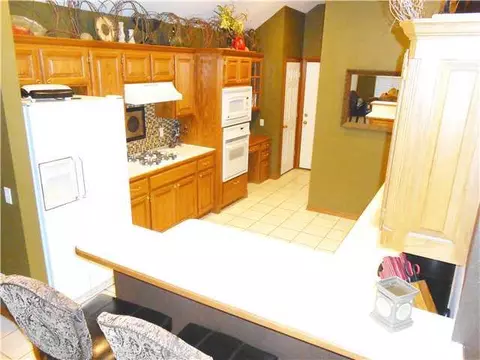 17521 Cranbrook Rd, Edmond, OK 73012 photo 9