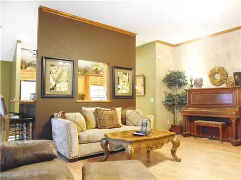 17521 Cranbrook Rd, Edmond, OK 73012 photo 3