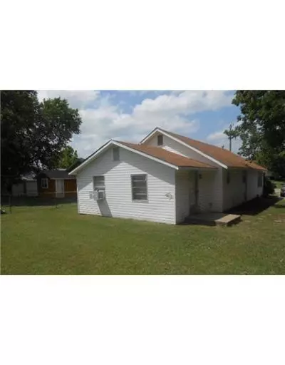 20 E Monroe Ave, Mcalester, OK 74501 photo 2