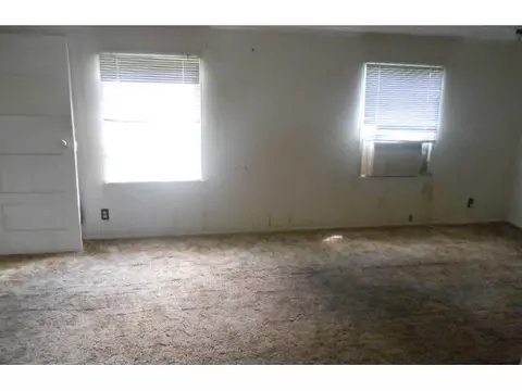20 E Monroe Ave, Mcalester, OK 74501 photo 4