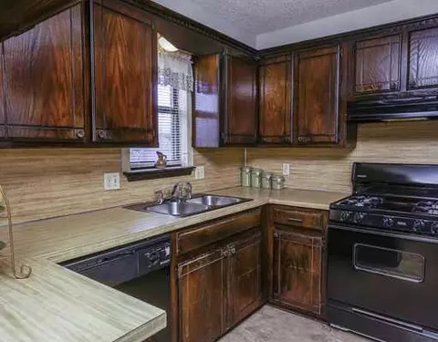 3000 Broadway Ter, Moore, OK 73160 photo 8