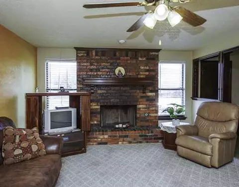 3000 Broadway Ter, Moore, OK 73160 photo 5
