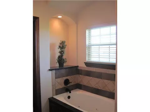 1310 Abraham Dr, Tuttle, OK 73089 photo 14