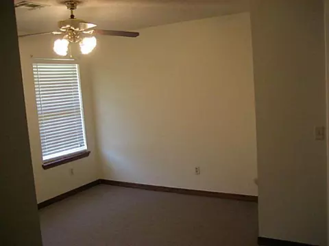 202 12 Gath Cir, Tuttle, OK 73089 photo 9