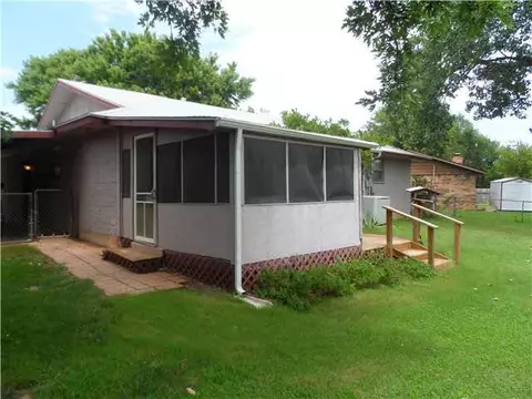 772 Camelot, Moore, OK 73160 photo 7