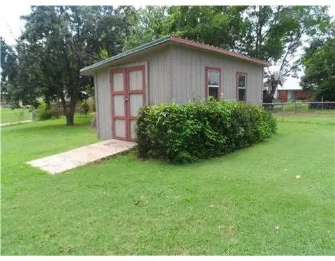 772 Camelot, Moore, OK 73160 photo 6