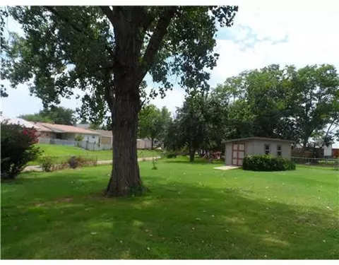 772 Camelot, Moore, OK 73160 photo 5