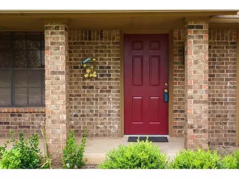 2612 Richardson Dr, Norman, OK 73071 photo 2