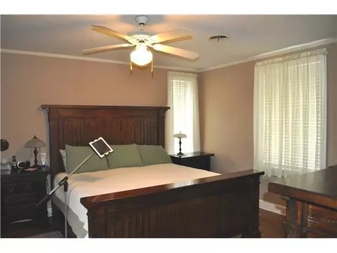 1024 E Noble Ave, Guthrie, OK 73044 photo 4