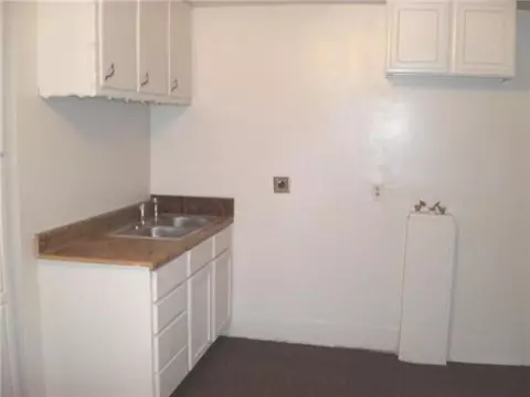 414 S Kickapoo Ave, Shawnee, OK 74801 photo 3