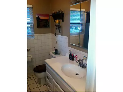 121 E Jefferson St, Tecumseh, OK 74873 photo 10