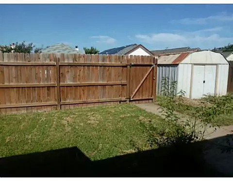 2117 Meench Dr, Moore, OK 73170 photo 10