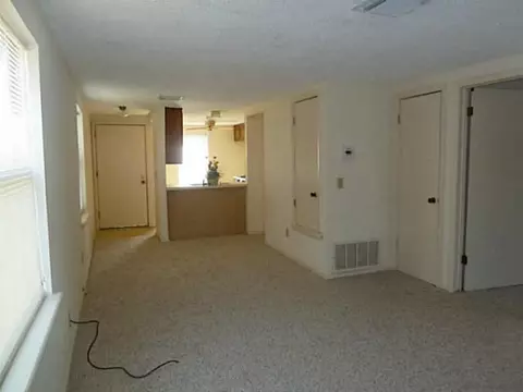 2117 Meench Dr, Moore, OK 73170 photo 18