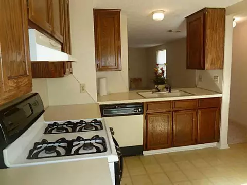 2117 Meench Dr, Moore, OK 73170 photo 15