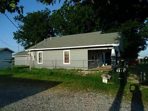 513 E Main St, Jones, OK 73049 photo 6