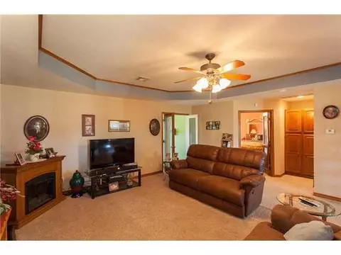 2095 County Road 1237, Tuttle, OK 73089 photo 3