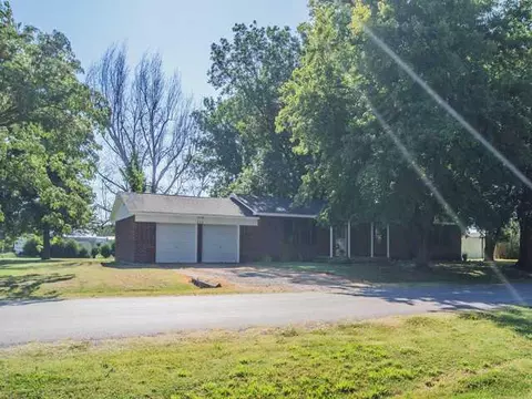 210 NW 2nd St, Minco, OK 73059 photo 20