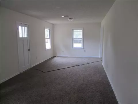 6 7th, Tuttle, OK 73089 photo 2