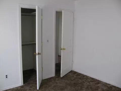 103 E Lockheed, Midwest City, OK 73110 photo 12