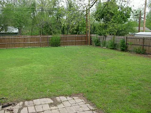 103 E Lockheed, Midwest City, OK 73110 photo 17