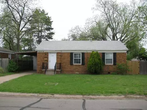 103 E Lockheed, Midwest City, OK 73110 photo 1